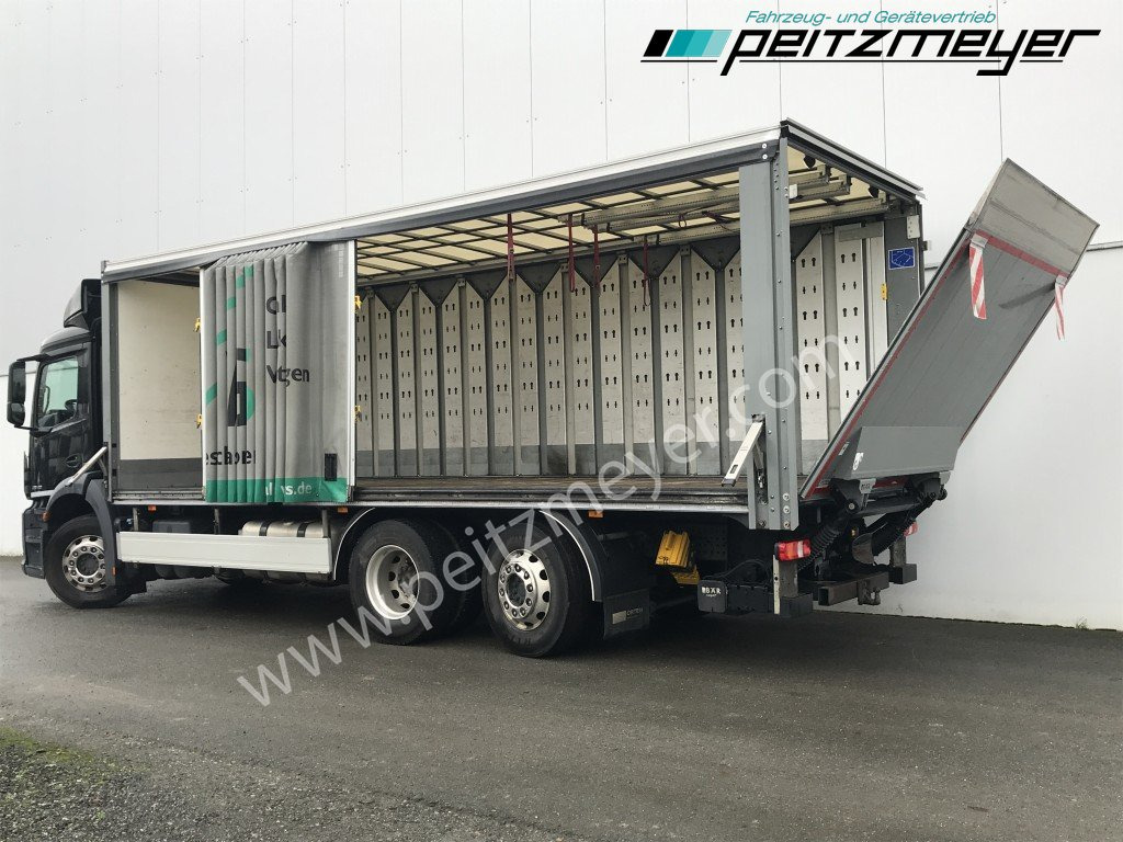 MERCEDES-BENZ Antos 2543 LL Getränke Schiebeplane Retarder, 2 x AHK, LBW 2 t., Lenkachse - Beverage truck: picture 4 MERCEDES-BENZ Antos 2543 LL Getränke Schiebeplane Retarder, 2 x AHK, LBW 2 t., Lenkachse - Beverage truck: picture 4
