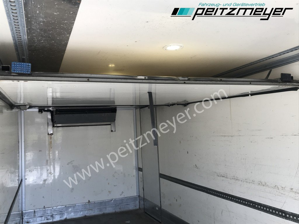 Refrigerator truck MERCEDES-BENZ Atego 1530 L Tiefkühlkoffer m. LBW, Thermoking T 1200 faltb. LBW 1,5 t., Seitentür, Trennwand: picture 12