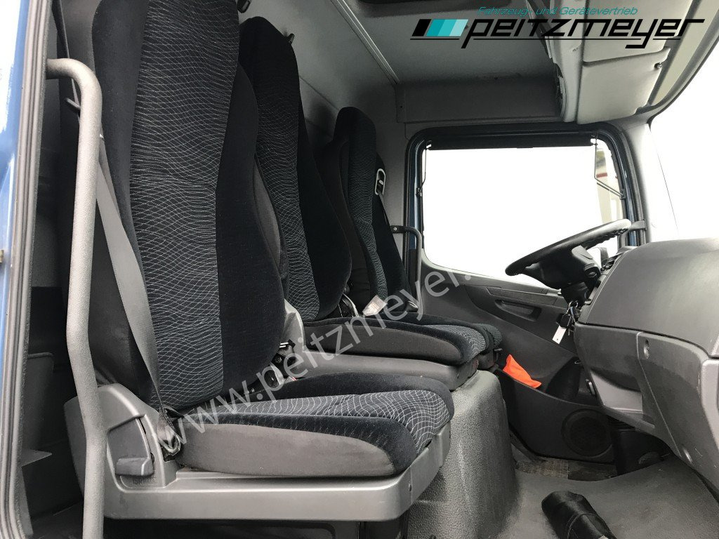 Box truck MERCEDES-BENZ Atego 818 L Koffer + LBW Euro 6, Klima, AHK,: picture 11