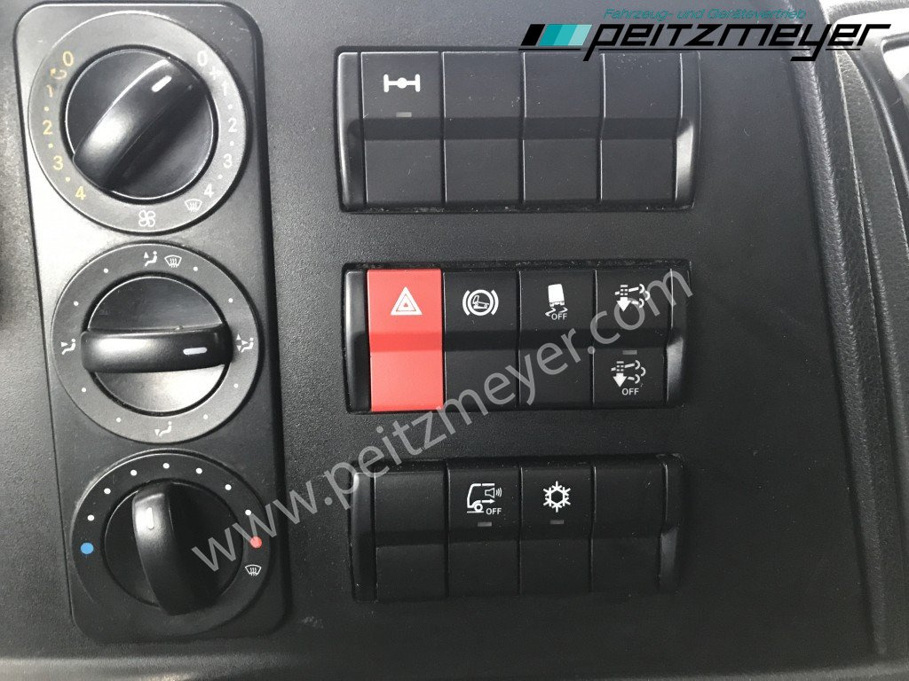 Box truck MERCEDES-BENZ Atego 818 L Koffer + LBW Euro 6, Klima, AHK,: picture 13
