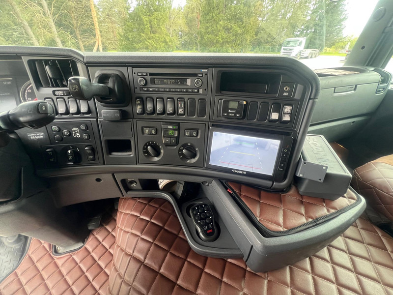 Box truck Scania G440 DB6X2*4HNB: picture 12