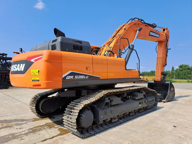 Doosan DX530LC-7M (2 pieces available) - Crawler excavator: picture 4 Doosan DX530LC-7M (2 pieces available) - Crawler excavator: picture 4