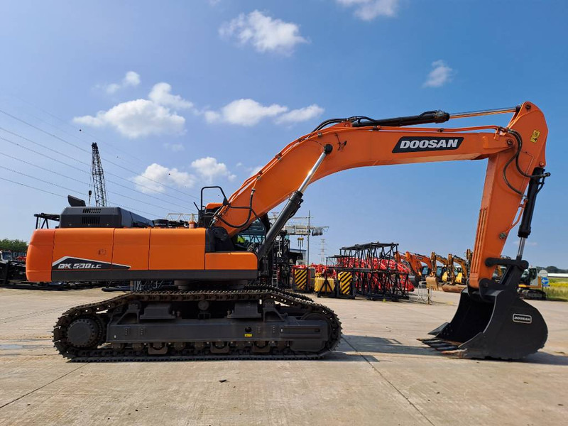 Doosan DX530LC-7M (2 pieces available) - Crawler excavator: picture 5 Doosan DX530LC-7M (2 pieces available) - Crawler excavator: picture 5