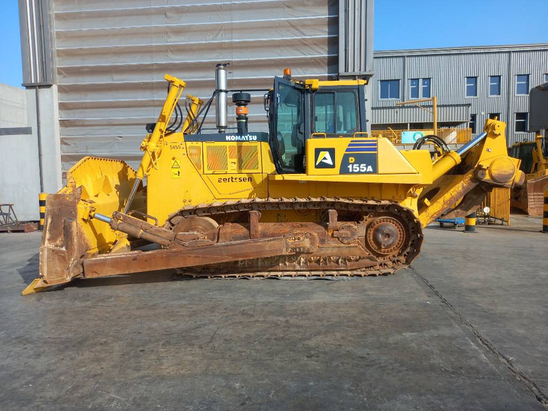 Komatsu D155A (4 Pieces available - Abu Dhabi) - Bulldozer: picture 1 Komatsu D155A (4 Pieces available - Abu Dhabi) - Bulldozer: picture 1