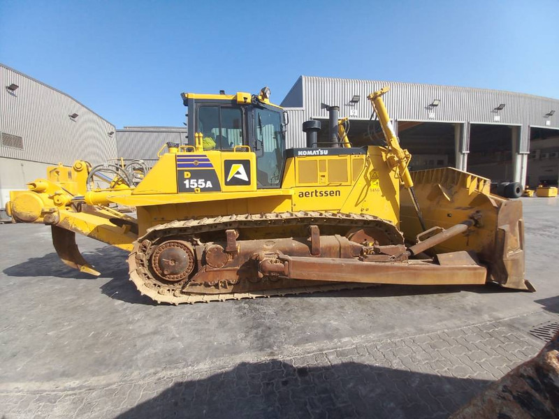 Komatsu D155A (4 Pieces available - Abu Dhabi) - Bulldozer: picture 2 Komatsu D155A (4 Pieces available - Abu Dhabi) - Bulldozer: picture 2