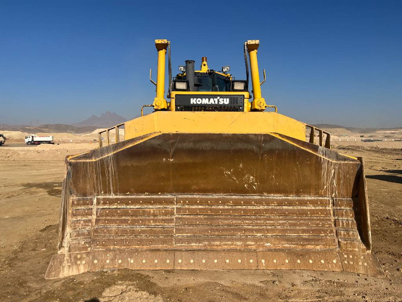 Komatsu D155A (4 pieces available - Abu Dhabi) - Bulldozer: picture 5 Komatsu D155A (4 pieces available - Abu Dhabi) - Bulldozer: picture 5