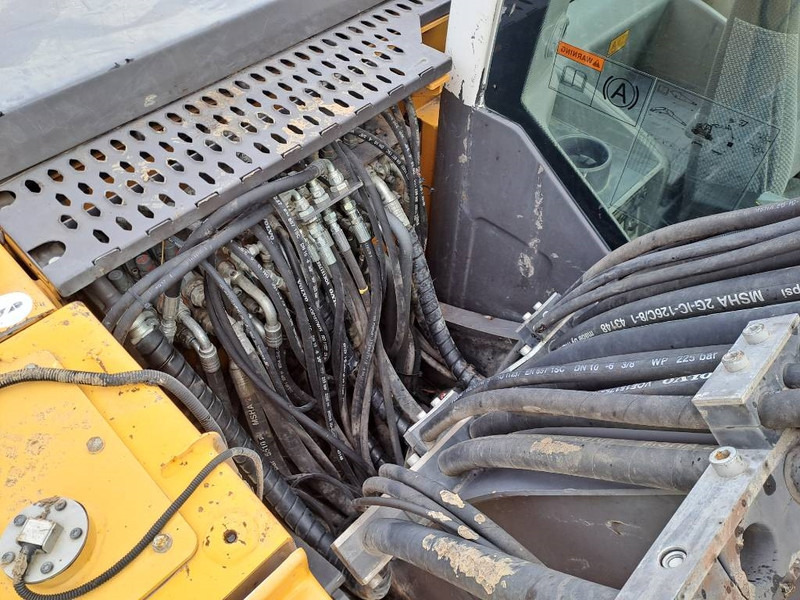 Wheel excavator Volvo EWR150E + Engcon Rototilt: picture 14 Wheel excavator Volvo EWR150E + Engcon Rototilt: picture 14