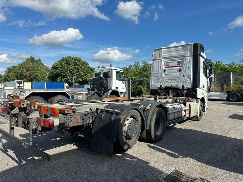 Mercedes-Benz ACTROS 2545 - Cab chassis truck: picture 3 Mercedes-Benz ACTROS 2545 - Cab chassis truck: picture 3