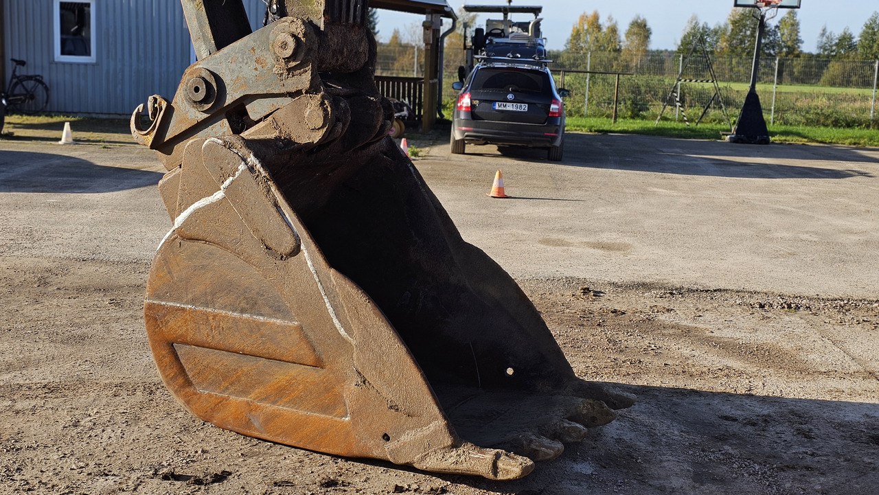 HITACHI EX255 - Crawler excavator: picture 2 HITACHI EX255 - Crawler excavator: picture 2