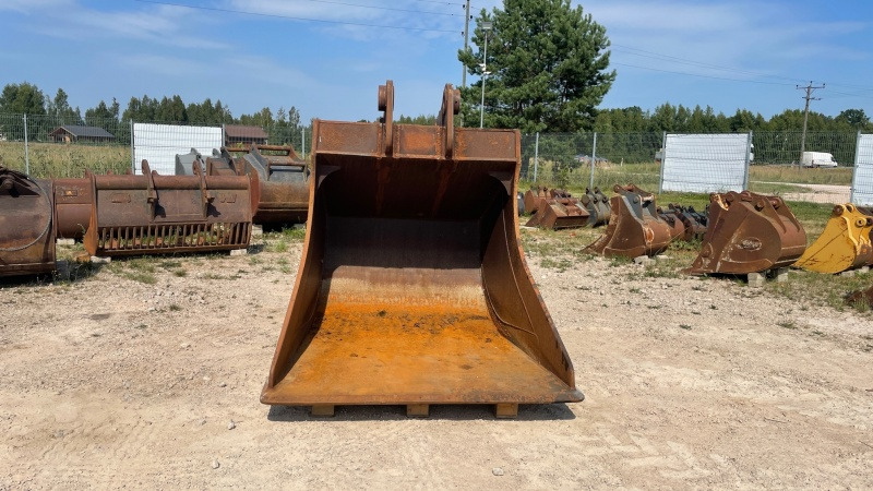 KOMATSU PC290 - Excavator bucket for Crawler excavator: picture 2 KOMATSU PC290 - Excavator bucket for Crawler excavator: picture 2
