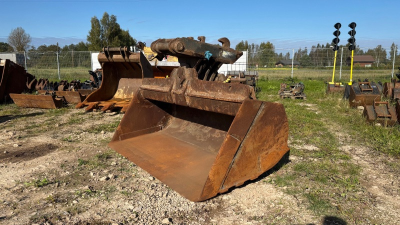 NTP20 B27 S2 2250mm - Bucket for Crawler excavator: picture 3 NTP20 B27 S2 2250mm - Bucket for Crawler excavator: picture 3