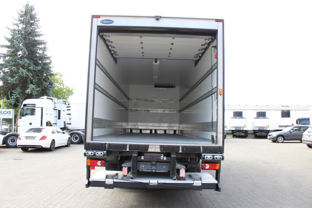 Refrigerator truck Daf LF  280 E6 Frigoblock LBW Rolltor Strom Klima: picture 13
