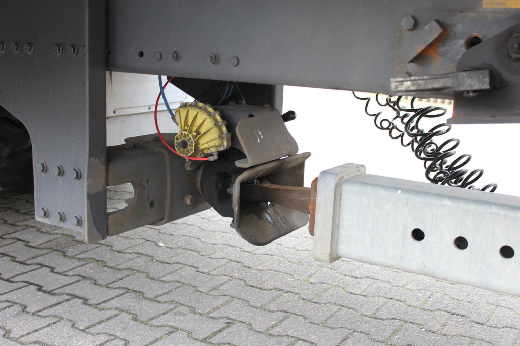 Fruehauf Fruehauf 2-Achser SAF Edscha Alu Bordwände - Curtainsider trailer: picture 5 Fruehauf Fruehauf 2-Achser SAF Edscha Alu Bordwände - Curtainsider trailer: picture 5