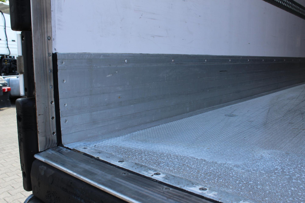 Lamberet TK SLXi Spectrum 2,65h Bi-Multi-Temp. TW LBW - Refrigerator semi-trailer: picture 3 Lamberet TK SLXi Spectrum 2,65h Bi-Multi-Temp. TW LBW - Refrigerator semi-trailer: picture 3