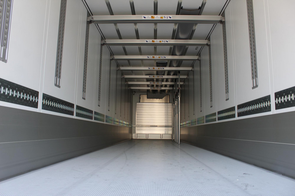 SCHMITZ Thermo KingA400 Blumen Ladebordwand Miete-Rent - Refrigerator semi-trailer: picture 2 SCHMITZ Thermo KingA400 Blumen Ladebordwand Miete-Rent - Refrigerator semi-trailer: picture 2