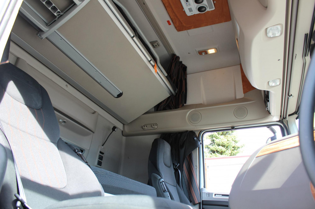 Daf 530 SSC Retarder Kühlbox 2 Tanks Standklima - Tractor unit: picture 4 Daf 530 SSC Retarder Kühlbox 2 Tanks Standklima - Tractor unit: picture 4