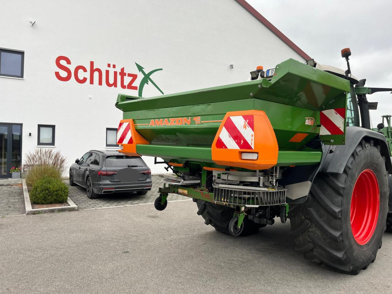 Amazone ZA-M 1501 Profis, Wiegestreuer, 2500 Liter - Fertilizer spreader: picture 1 Amazone ZA-M 1501 Profis, Wiegestreuer, 2500 Liter - Fertilizer spreader: picture 1