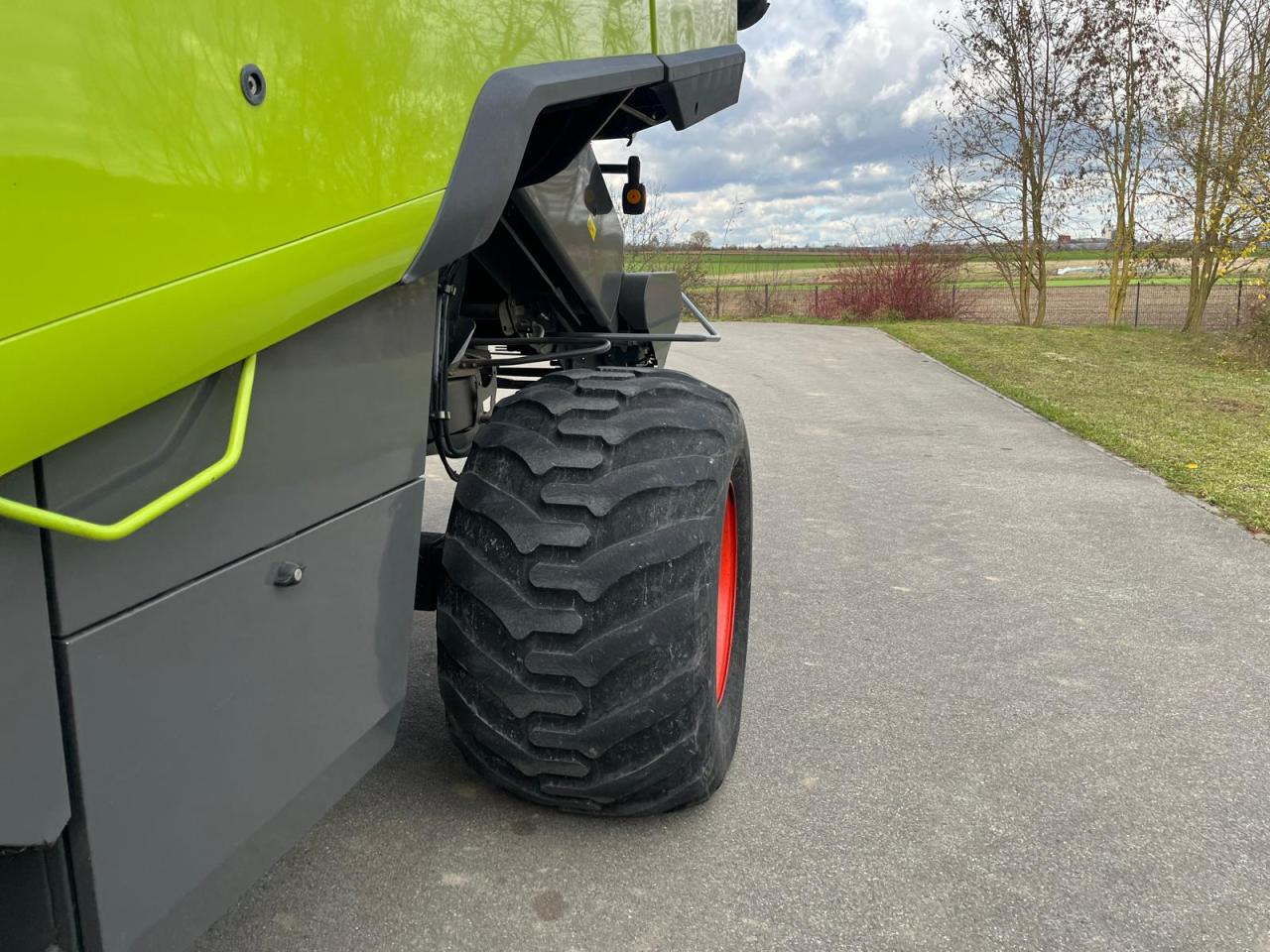 CLAAS Lexion 750 V-Kanal 3D, 30kmh, Mercedes Motor, Baujahr 2017 on lease CLAAS Lexion 750 V-Kanal 3D, 30kmh, Mercedes Motor, Baujahr 2017: picture 11
