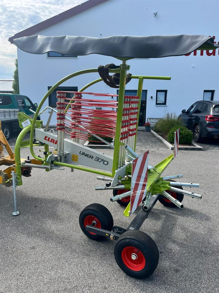 CLAAS Liner 370 Tandem / NEU und UNBENUTZT / Baujahr 202 - Tedder/ Rake: picture 3 CLAAS Liner 370 Tandem / NEU und UNBENUTZT / Baujahr 202 - Tedder/ Rake: picture 3