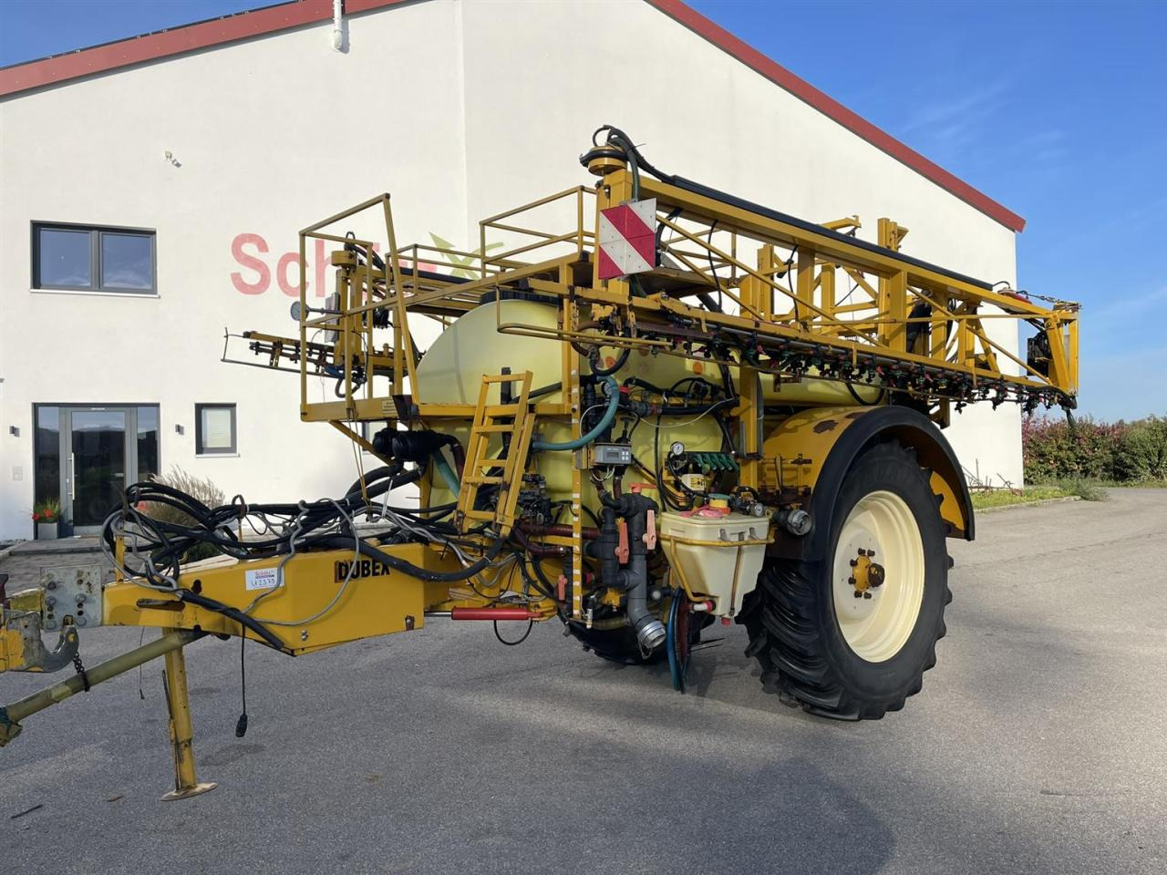 Dubex Dubex Vector mit Lenkung, Baujahr 2003 - Trailed sprayer: picture 1 Dubex Dubex Vector mit Lenkung, Baujahr 2003 - Trailed sprayer: picture 1