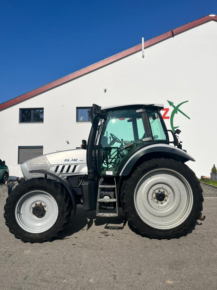 Lamborghini R6.140 DCR mit Frontzapfwelle und Frontkraftheber, Pflegeschlepper - Farm tractor: picture 5 Lamborghini R6.140 DCR mit Frontzapfwelle und Frontkraftheber, Pflegeschlepper - Farm tractor: picture 5