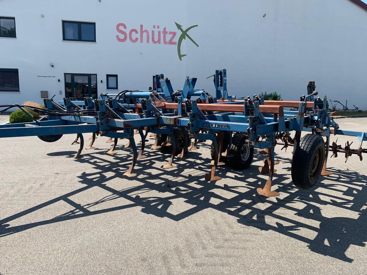 Rabe gezogener 4-balkiger Grubber mit Spatenrollegge - Cultivator: picture 1 Rabe gezogener 4-balkiger Grubber mit Spatenrollegge - Cultivator: picture 1