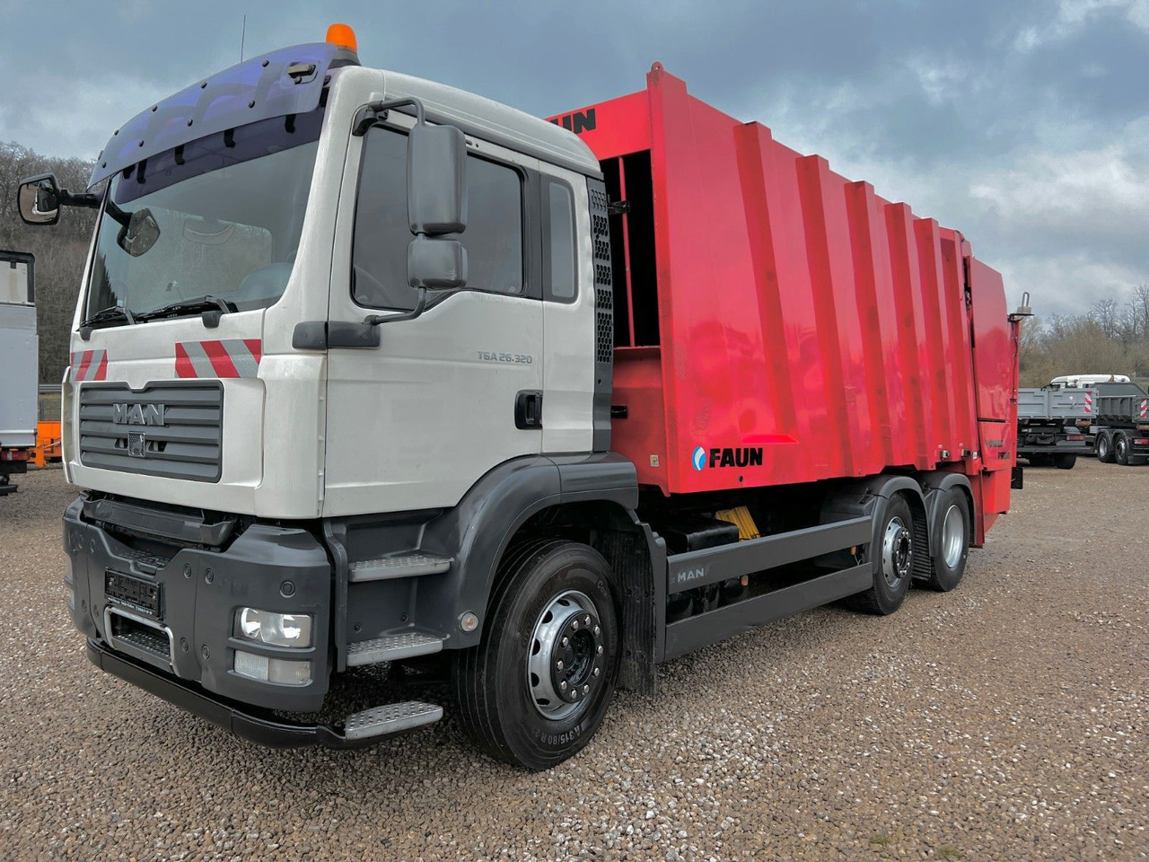 MAN TGA 26.320 6x2 Faun Powerpress MAN TGA 26.320 6x2 Faun Powerpress - Garbage truck: picture 1 MAN TGA 26.320 6x2 Faun Powerpress MAN TGA 26.320 6x2 Faun Powerpress - Garbage truck: picture 1