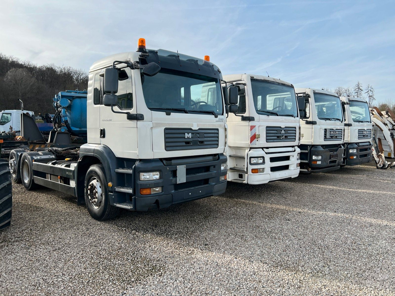 MAN TGA 6x2 310,350 10 x am Lager MAN TGA 6x2 310,350 10 x am Lager - Cab chassis truck: picture 1 MAN TGA 6x2 310,350 10 x am Lager MAN TGA 6x2 310,350 10 x am Lager - Cab chassis truck: picture 1