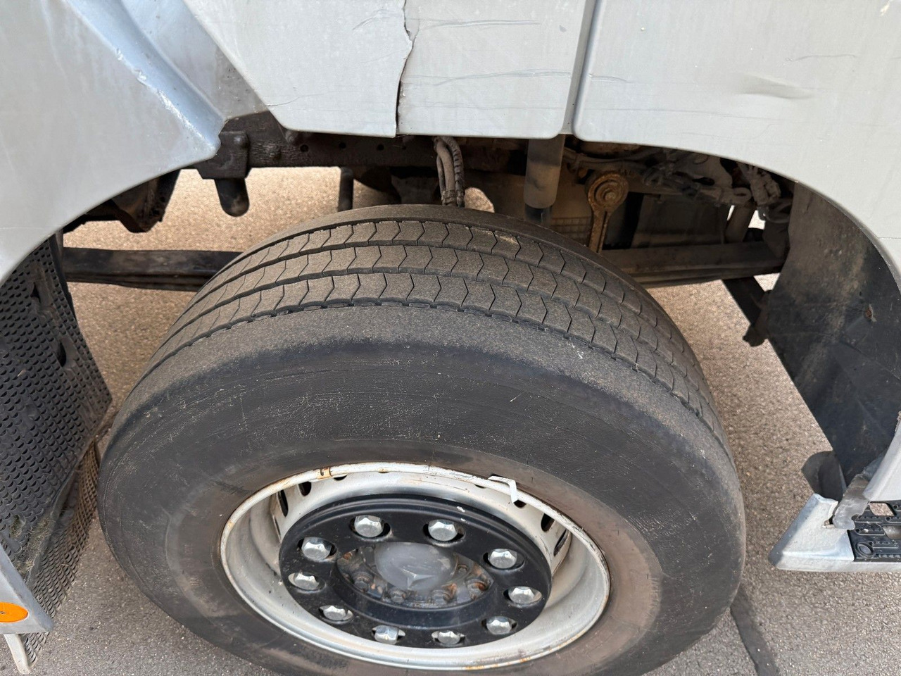 Mercedes-Benz Actros MP 2  2532 6x2 - Cab chassis truck: picture 5 Mercedes-Benz Actros MP 2  2532 6x2 - Cab chassis truck: picture 5