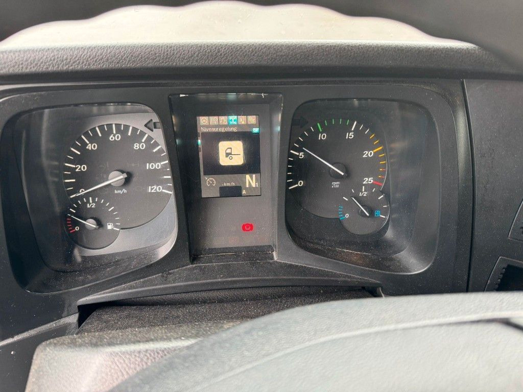 Mercedes-Benz Arocs 3243 8x2 Faun Variopress II 528 V19 Mercedes-Benz Arocs 3243 8x2 Faun Variopress II 528 V19 - Garbage truck: picture 5 Mercedes-Benz Arocs 3243 8x2 Faun Variopress II 528 V19 Mercedes-Benz Arocs 3243 8x2 Faun Variopress II 528 V19 - Garbage truck: picture 5