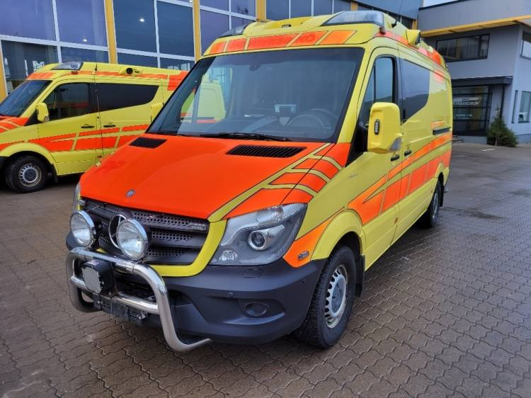 MERCEDES – BENZ SPRINTER 2.2D AMBULANCE (PROFILE) KLIMA 11.2014 EURO 5  - Ambulance: picture 2 MERCEDES – BENZ SPRINTER 2.2D AMBULANCE (PROFILE) KLIMA 11.2014 EURO 5  - Ambulance: picture 2