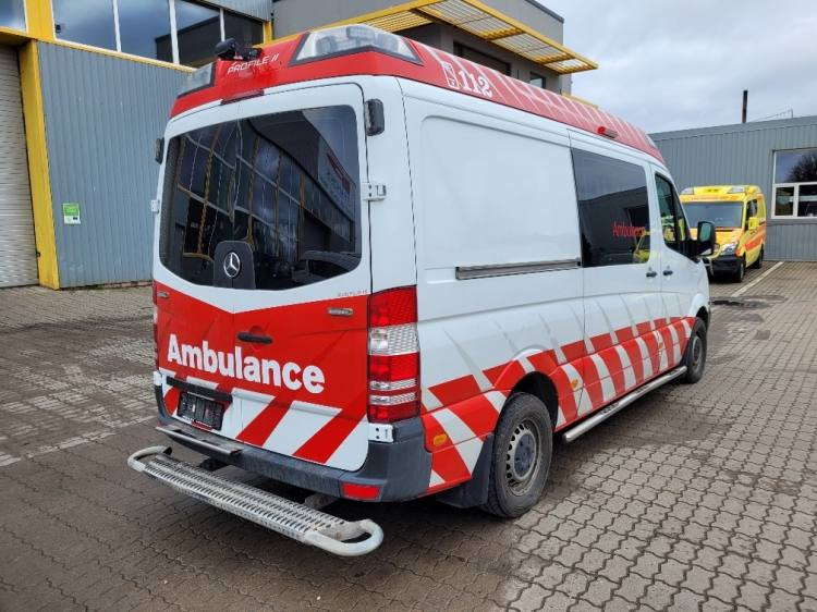 MERCEDES – BENZ SPRINTER 319 AMBULANCE (PROFILE) KLIMA, 6.2017, EURO 6 - Ambulance: picture 4 MERCEDES – BENZ SPRINTER 319 AMBULANCE (PROFILE) KLIMA, 6.2017, EURO 6 - Ambulance: picture 4