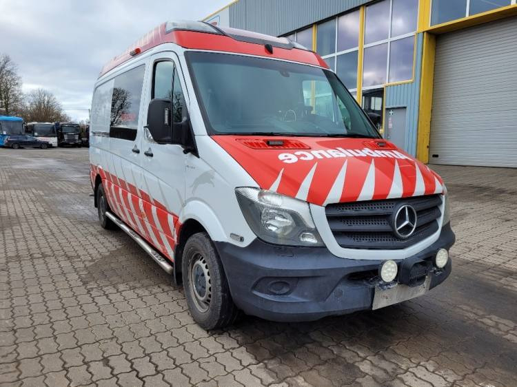 MERCEDES – BENZ SPRINTER 319 AMBULANCE (PROFILE) KLIMA, 6.2017, EURO 6 - Ambulance: picture 1 MERCEDES – BENZ SPRINTER 319 AMBULANCE (PROFILE) KLIMA, 6.2017, EURO 6 - Ambulance: picture 1