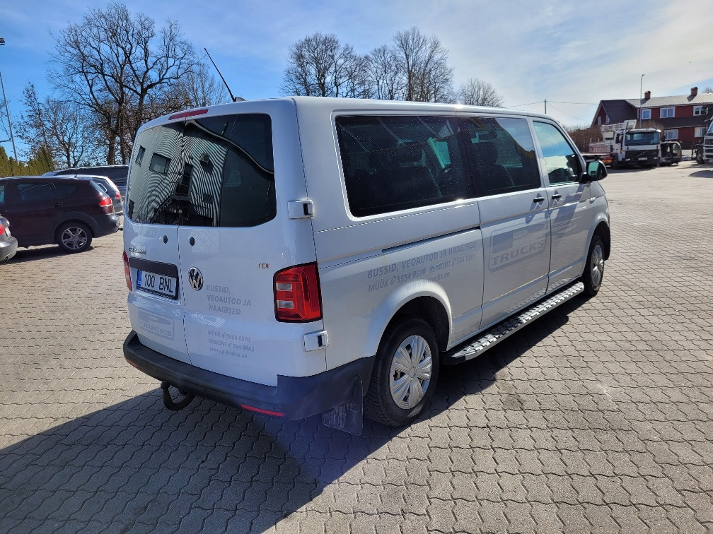 VOLKSWAGEN CARAVELLE T6, KLIIMA; 1.2017; EURO 6; 9 seats - Passenger van: picture 3 VOLKSWAGEN CARAVELLE T6, KLIIMA; 1.2017; EURO 6; 9 seats - Passenger van: picture 3