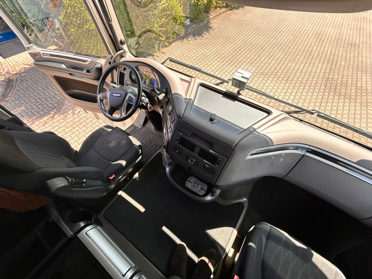 Tractor unit DAF XF 480 FT SSC, Abbiegeassistent, Standklima: picture 10