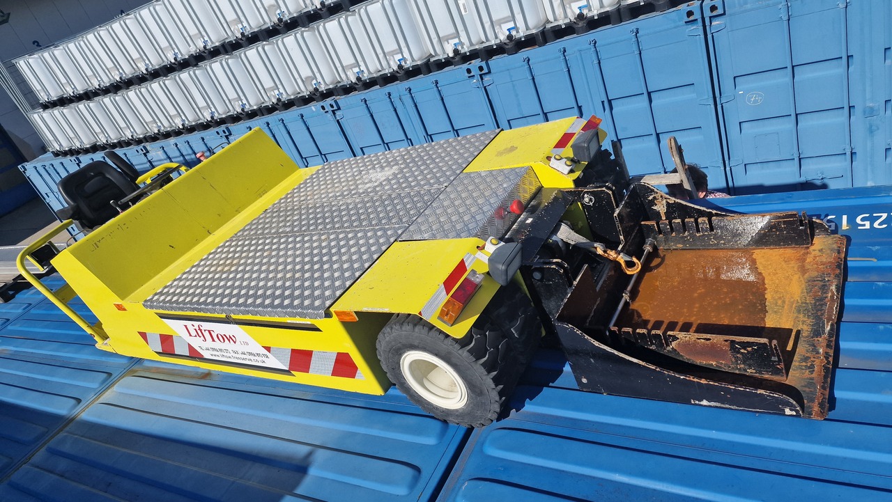 Liftow 75C - Pushback tractor: picture 3 Liftow 75C - Pushback tractor: picture 3