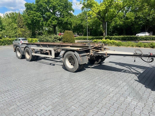Container transporter/ Swap body trailer GS AC 2800 N Bladgeveerd: picture 6