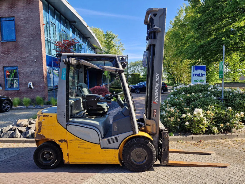Jungheinrich DFG 425S - Diesel forklift: picture 2 Jungheinrich DFG 425S - Diesel forklift: picture 2