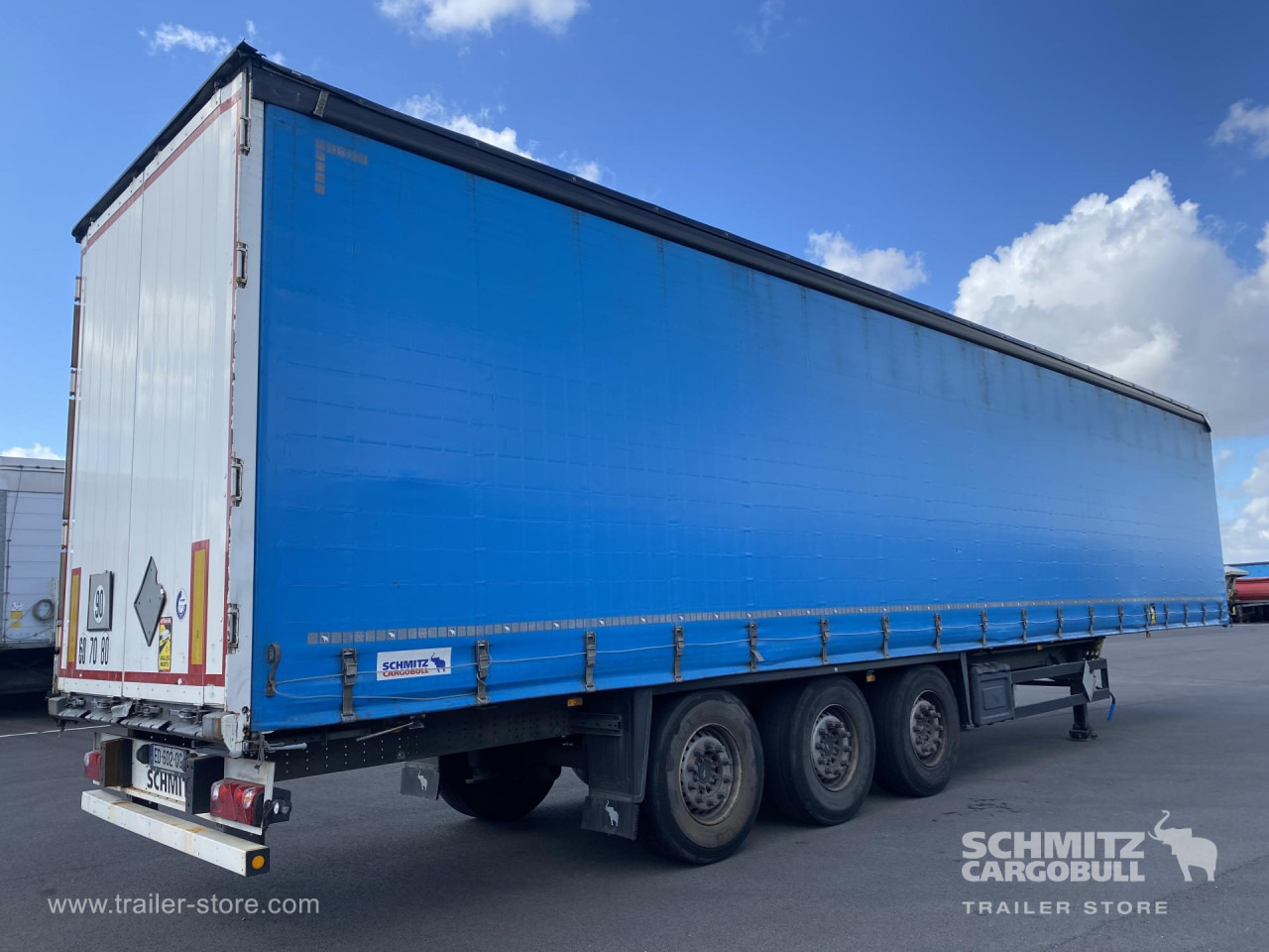 SCHMITZ Curtainsider Standard - Curtainsider semi-trailer: picture 4 SCHMITZ Curtainsider Standard - Curtainsider semi-trailer: picture 4