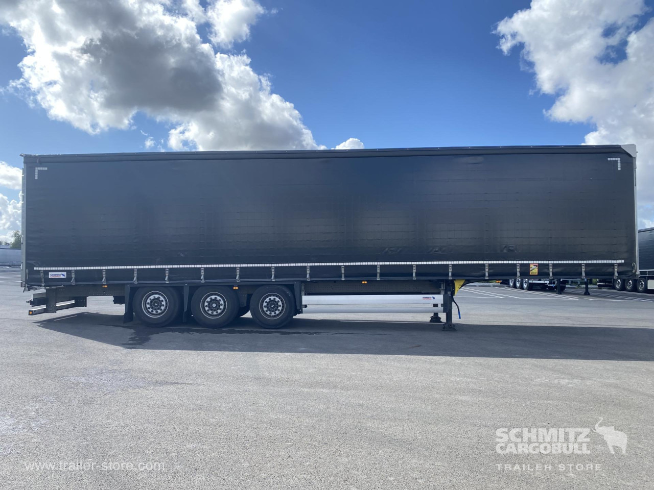 SCHMITZ Curtainsider Standard - Curtainsider semi-trailer: picture 5 SCHMITZ Curtainsider Standard - Curtainsider semi-trailer: picture 5