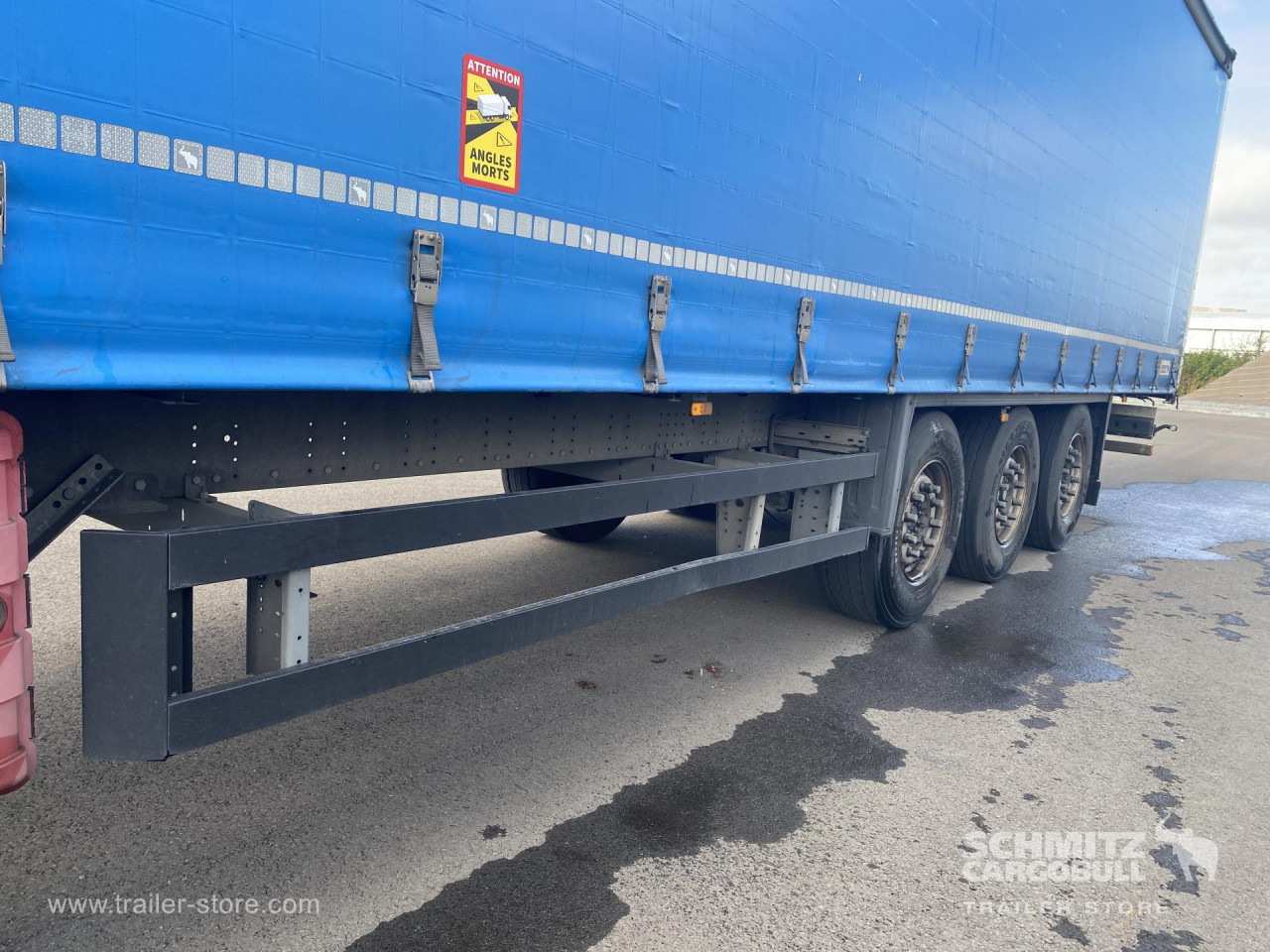 SCHMITZ Curtainsider Standard - Curtainsider semi-trailer: picture 4 SCHMITZ Curtainsider Standard - Curtainsider semi-trailer: picture 4