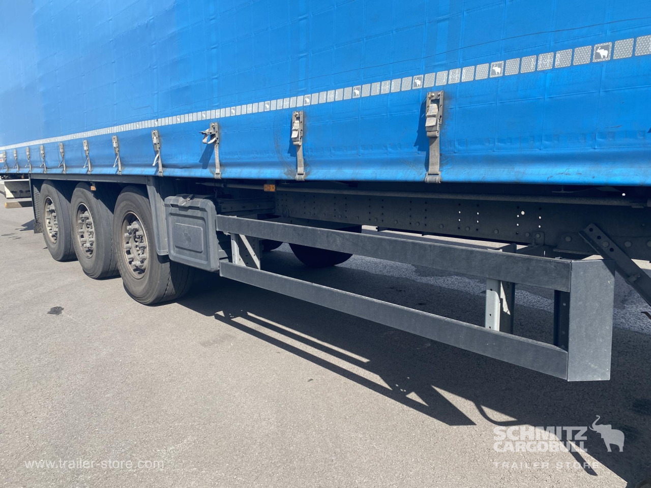 SCHMITZ Curtainsider Standard - Curtainsider semi-trailer: picture 2 SCHMITZ Curtainsider Standard - Curtainsider semi-trailer: picture 2