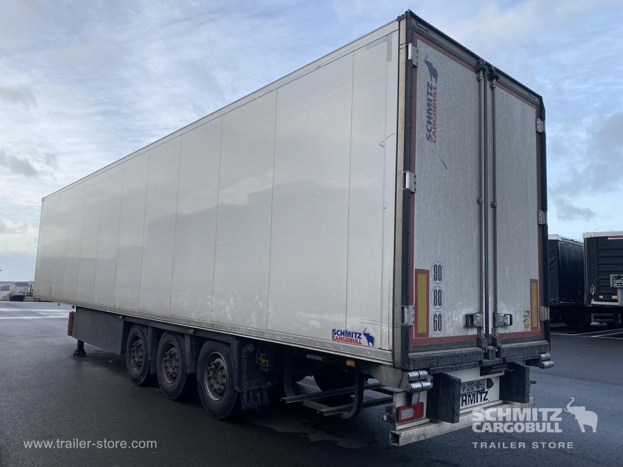 SCHMITZ Reefer Standard - Isothermal semi-trailer: picture 2 SCHMITZ Reefer Standard - Isothermal semi-trailer: picture 2