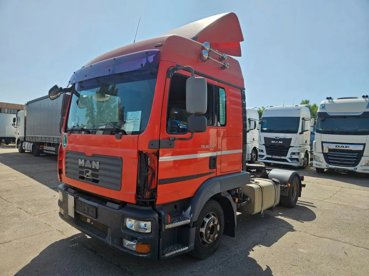 MAN TGL 10.240 Mega - Tractor unit: picture 2 MAN TGL 10.240 Mega - Tractor unit: picture 2
