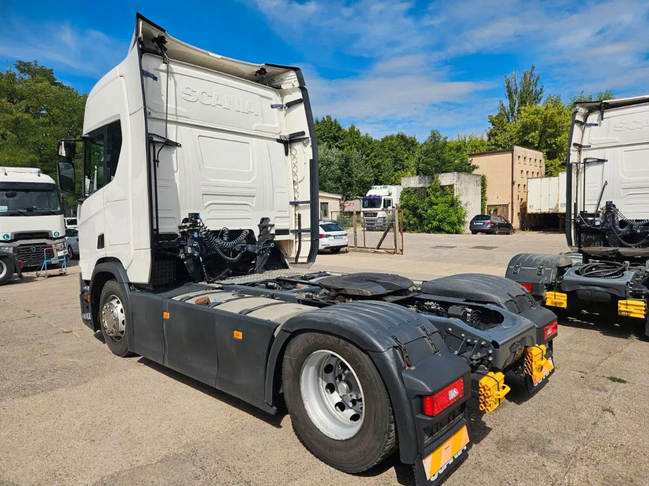 Scania R450 Standklima, 2 fridges, Big Navi, Digital Di - Tractor unit: picture 4 Scania R450 Standklima, 2 fridges, Big Navi, Digital Di - Tractor unit: picture 4