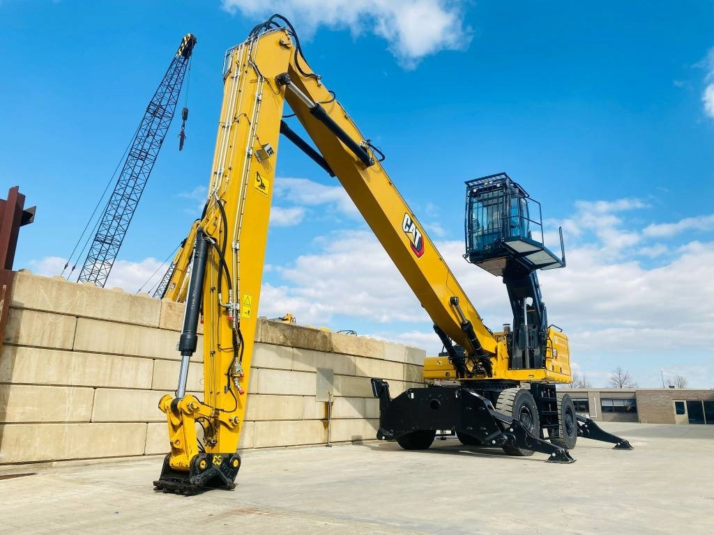 CAT mh3040 - Waste/ Industry handler: picture 5 CAT mh3040 - Waste/ Industry handler: picture 5