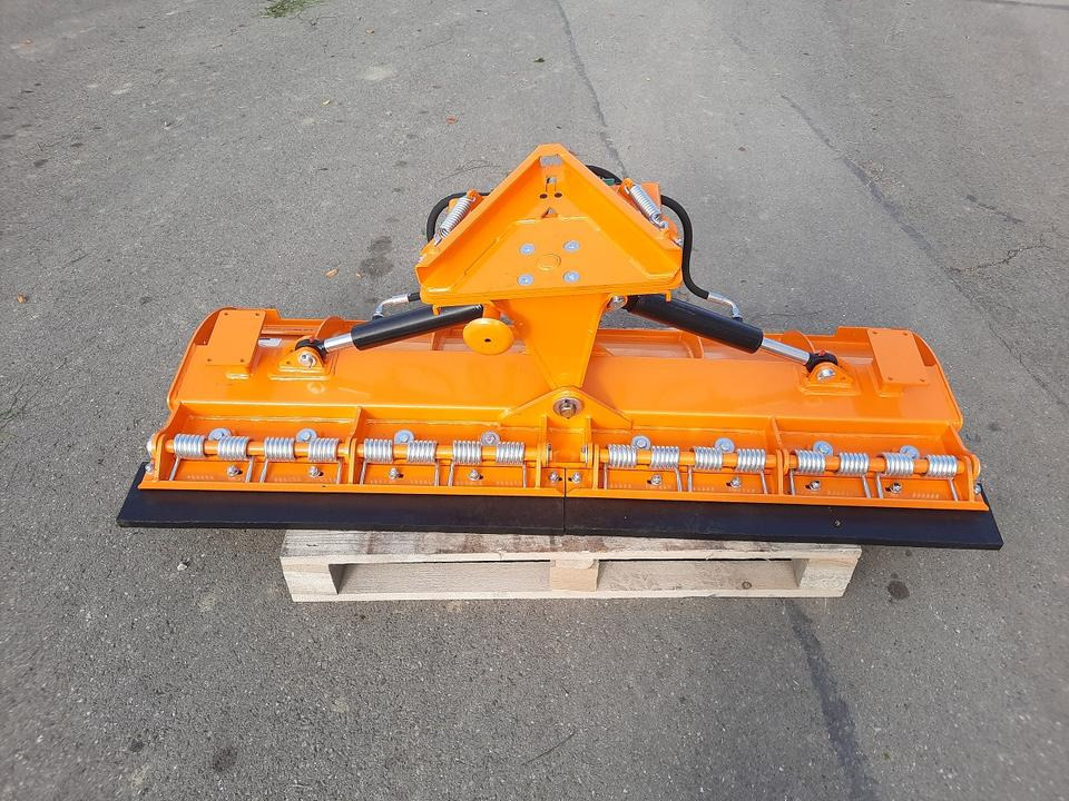 Schneeschild 1,8m Deutz Kommunal Schlepper Radlader Hoflader - Snow plough: picture 5 Schneeschild 1,8m Deutz Kommunal Schlepper Radlader Hoflader - Snow plough: picture 5