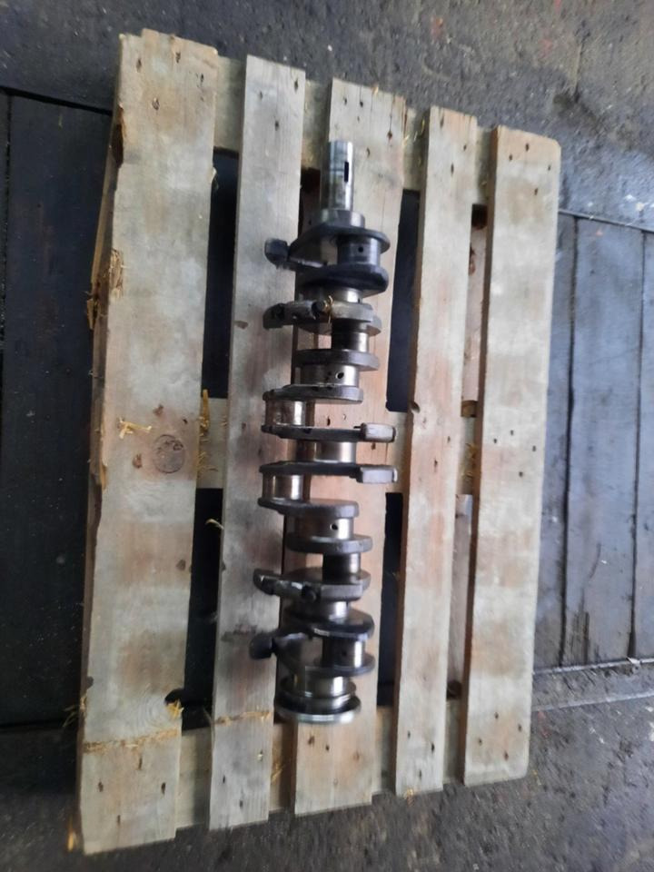 Unimog MB trac Kurbelwelle OM 352 Mercedes Benz - Crankshaft for Agricultural machinery: picture 4 Unimog MB trac Kurbelwelle OM 352 Mercedes Benz - Crankshaft for Agricultural machinery: picture 4