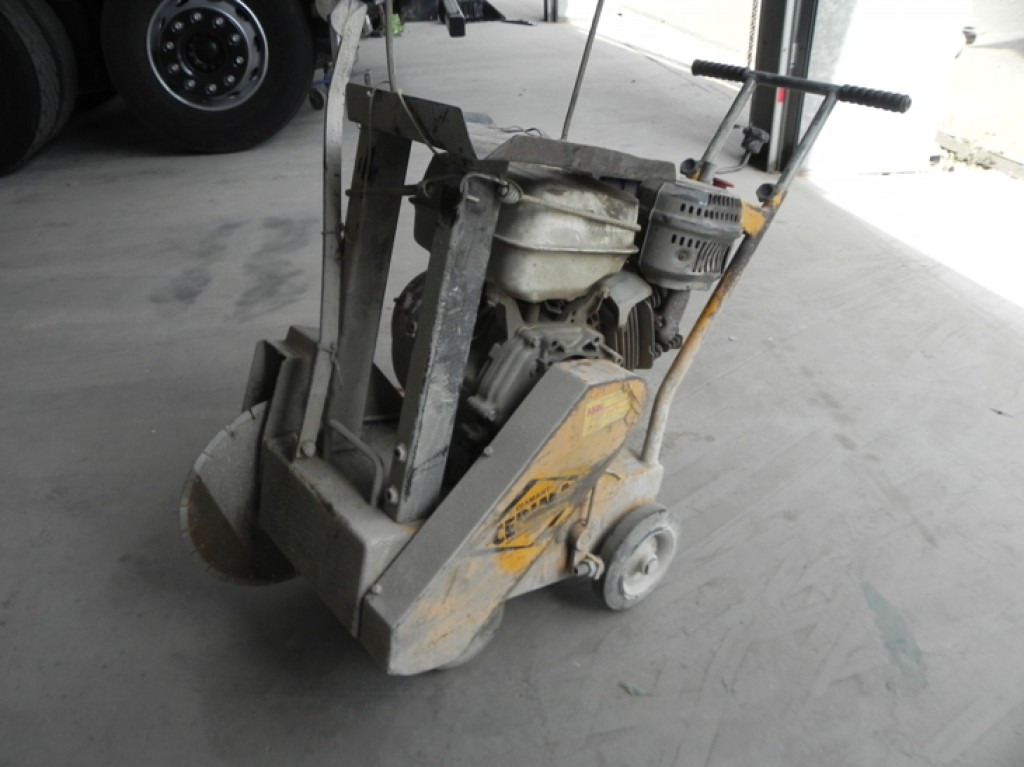 CEDIMA DIAMANTWERKZEUGE Fugenschneider CF-12 4R Kleinteile - Construction machinery: picture 3 CEDIMA DIAMANTWERKZEUGE Fugenschneider CF-12 4R Kleinteile - Construction machinery: picture 3