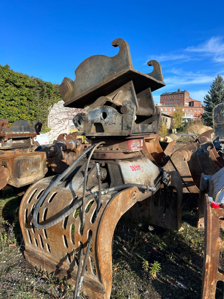 Demarec Sortiergreifer DRG 36 Anbaugeräte Baumaschinen Sortiergreifer 960Ltr. für Maschine 25-50to - Construction machinery: picture 3 Demarec Sortiergreifer DRG 36 Anbaugeräte Baumaschinen Sortiergreifer 960Ltr. für Maschine 25-50to - Construction machinery: picture 3